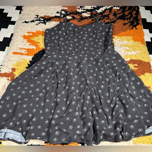 Fun and Flirty, BY JUNKFOOD dress!! - Picture 9 of 15